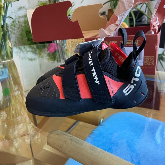 Five Ten Womens Anasazi LV Pro Climbing Shoes - Picture 5 of 5